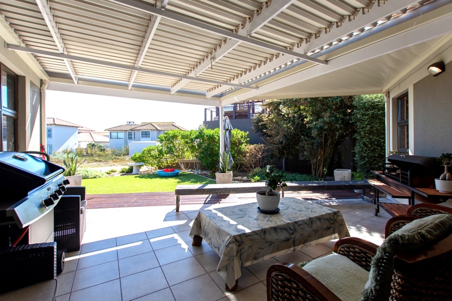 4 Bedroom Property for Sale in Langebaan Country Estate Western Cape